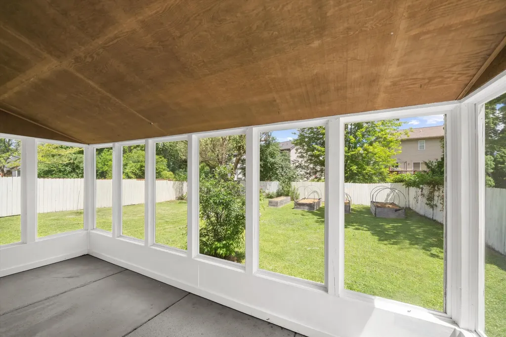 1079 Stamford Road Superior Charter Township MI 48198
