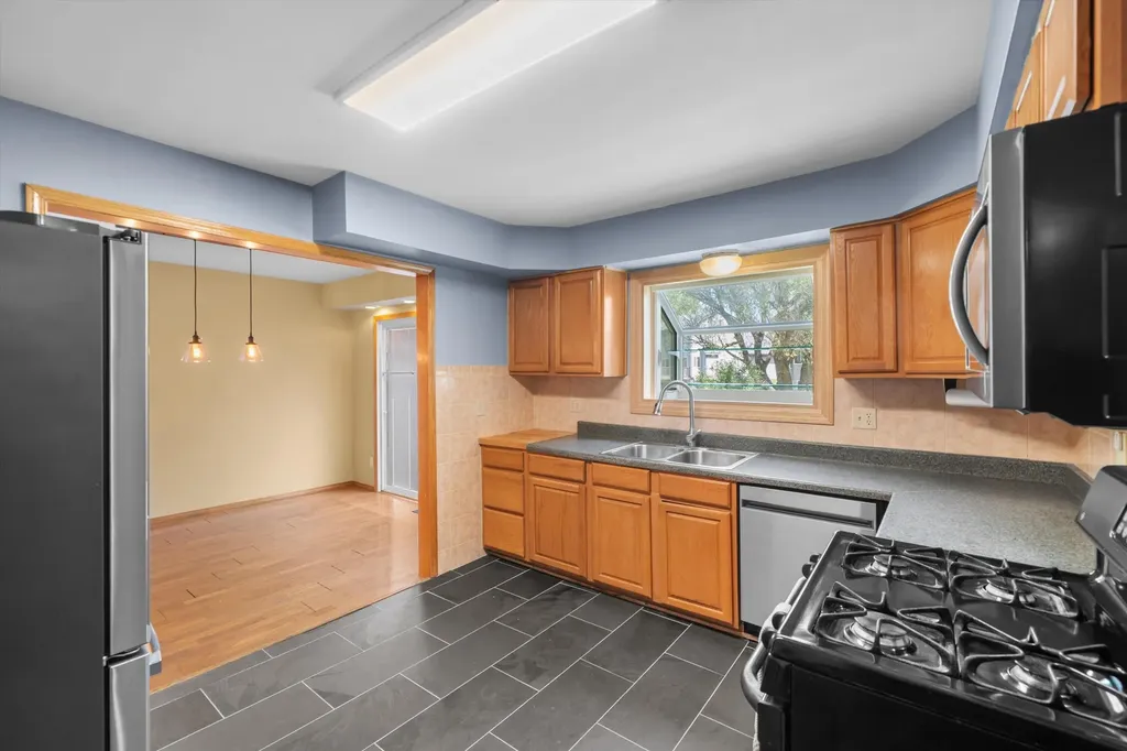 1079 Stamford Road Superior Charter Township MI 48198