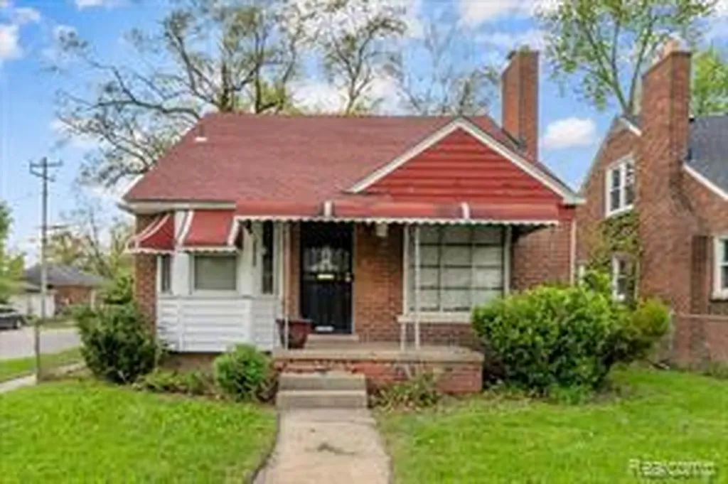 19703 Mansfield Street Detroit City MI 48235