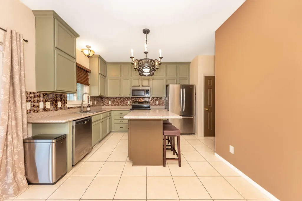 7659 Carlton Drive Ypsilanti Charter Township MI 48197
