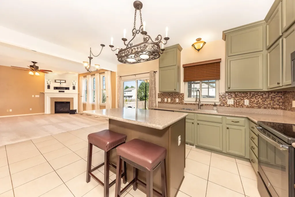 7659 Carlton Drive Ypsilanti Charter Township MI 48197