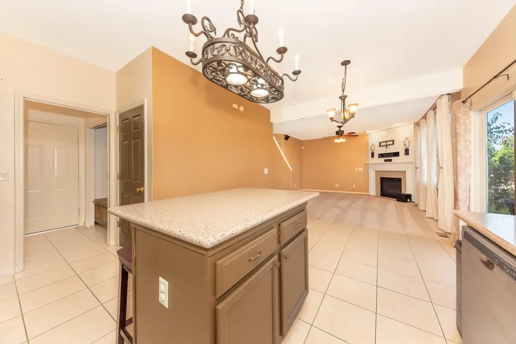 7659 Carlton Drive Ypsilanti Charter Township MI 48197