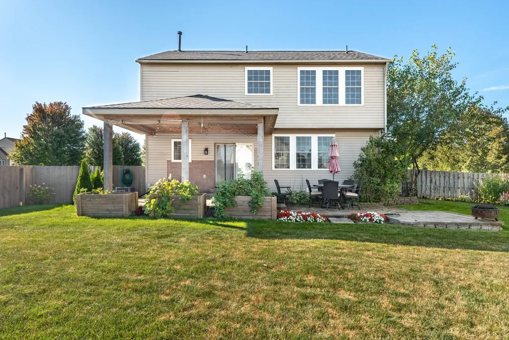 7659 Carlton Drive Ypsilanti Charter Township MI 48197