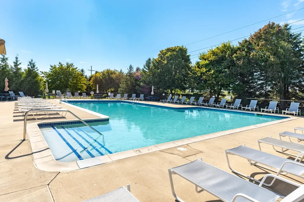 7659 Carlton Drive Ypsilanti Charter Township MI 48197