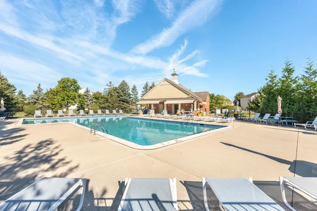 7659 Carlton Drive Ypsilanti Charter Township MI 48197