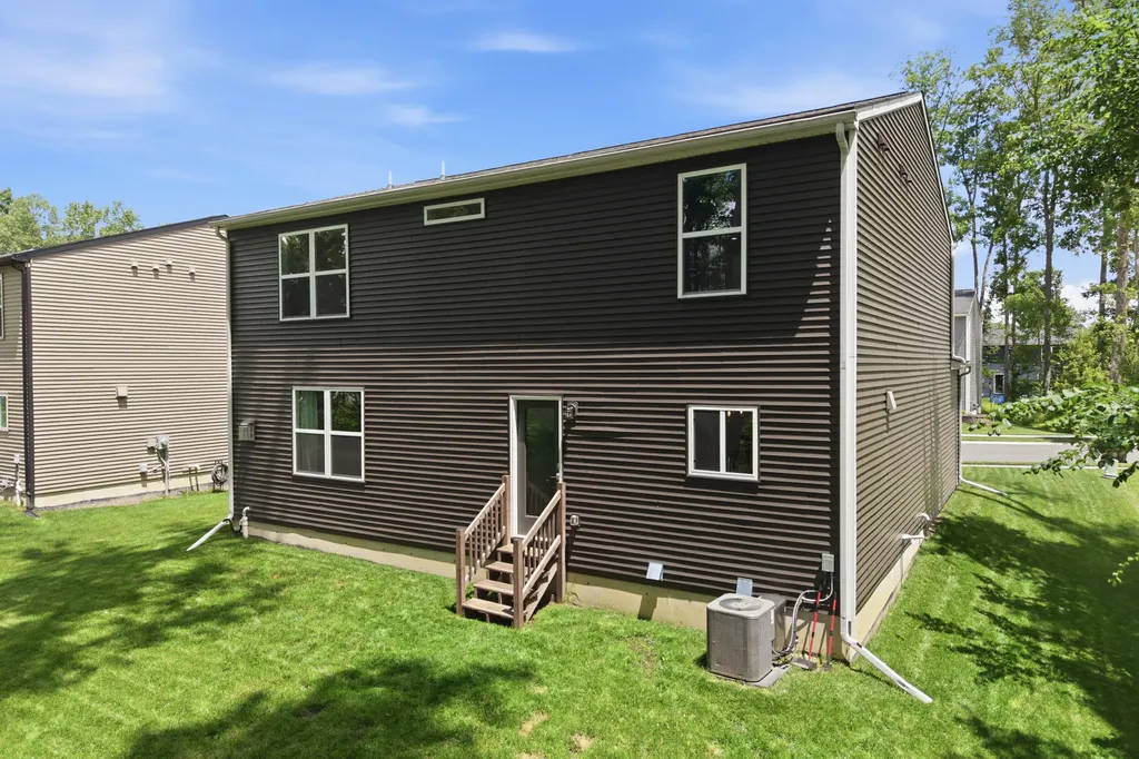 9086 Willow Way Lima Township MI 48130