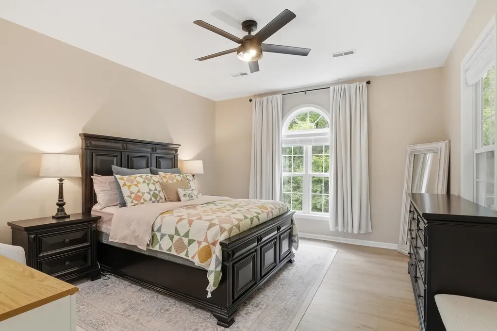 2946 Hunley Drive Ann Arbor City MI 48105