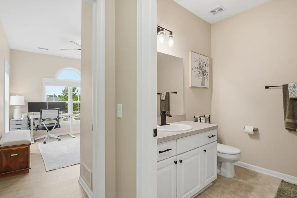 2946 Hunley Drive Ann Arbor City MI 48105