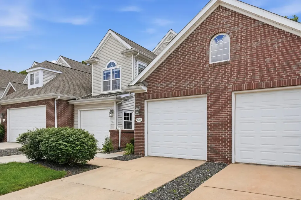 2946 Hunley Drive Ann Arbor City MI 48105