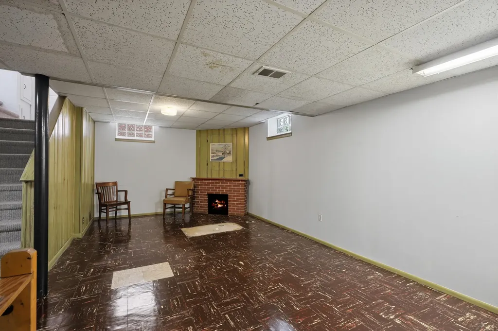 3031 Syracuse Street Dearborn City MI 48124