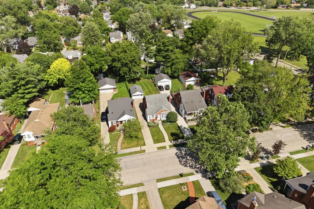 3031 Syracuse Street Dearborn City MI 48124