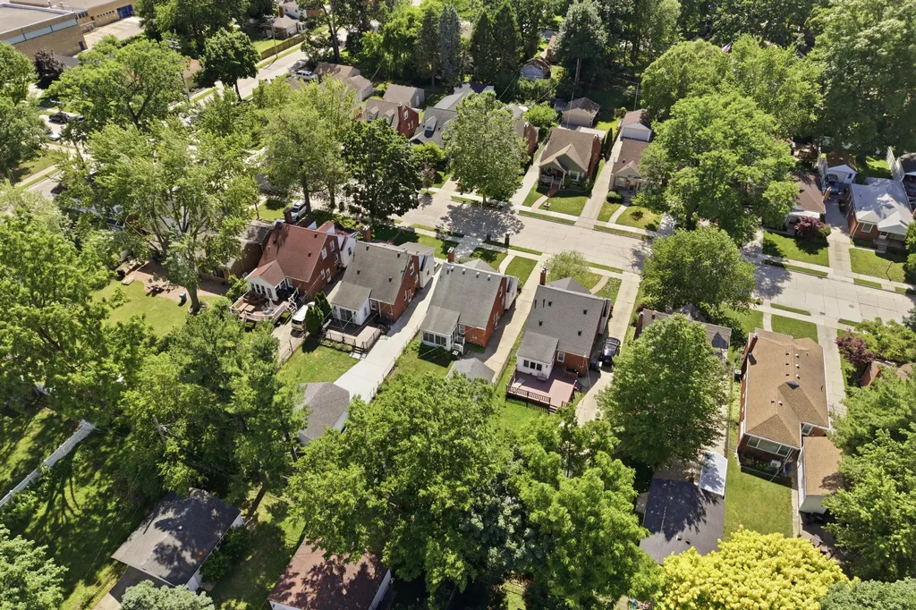 3031 Syracuse Street Dearborn City MI 48124