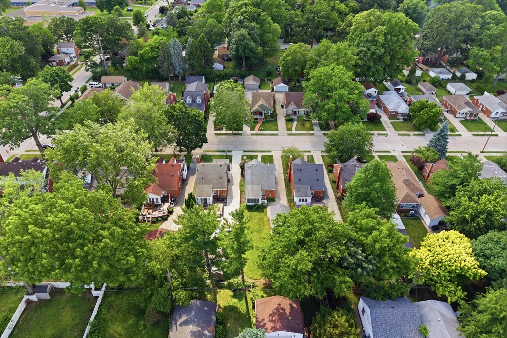 3031 Syracuse Street Dearborn City MI 48124