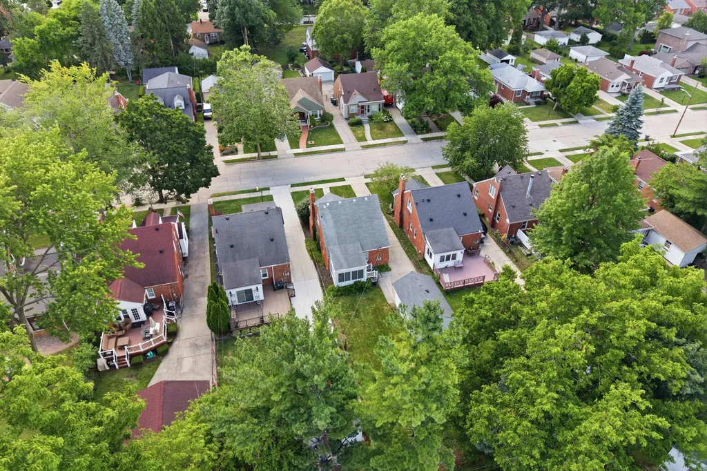 3031 Syracuse Street Dearborn City MI 48124