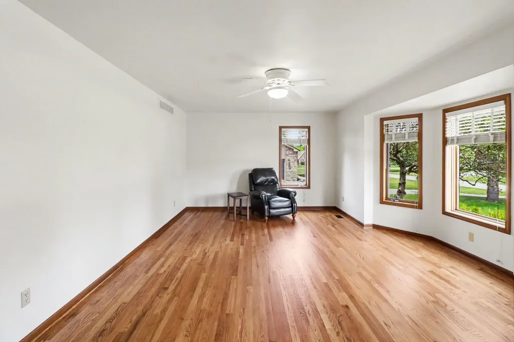 11202 Clovis Pointe Drive Green Oak Township MI 48178