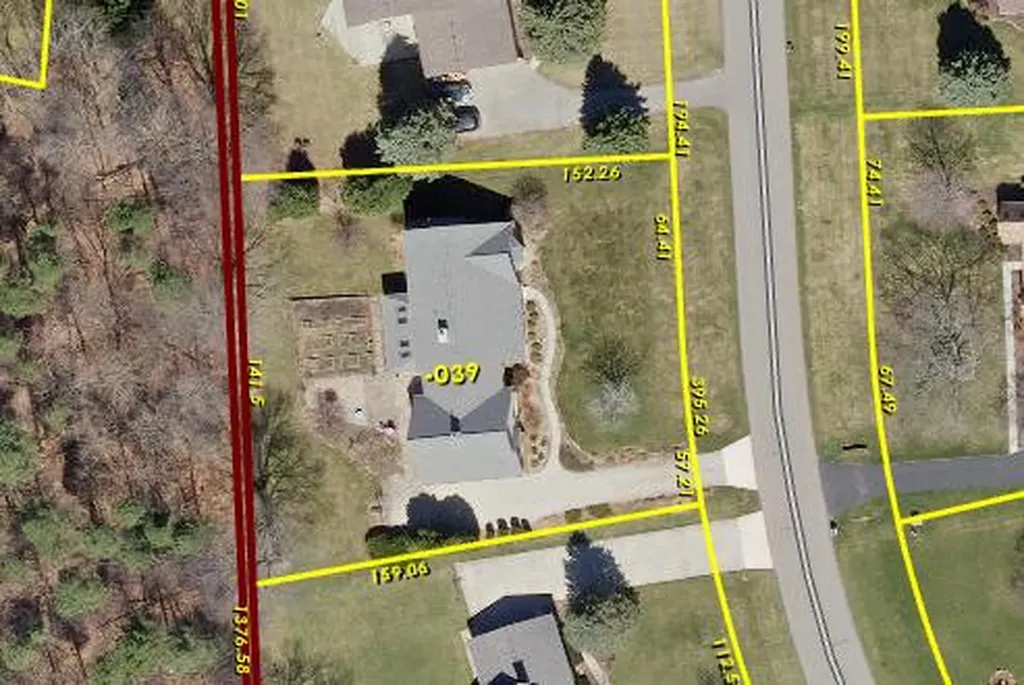 11202 Clovis Pointe Drive Green Oak Township MI 48178