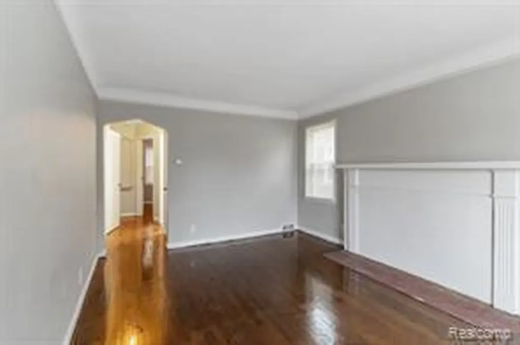 10642 Mckinney Street Detroit City MI 48224
