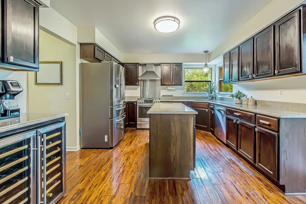 8757 Sydney Drive York Charter Township MI 48176