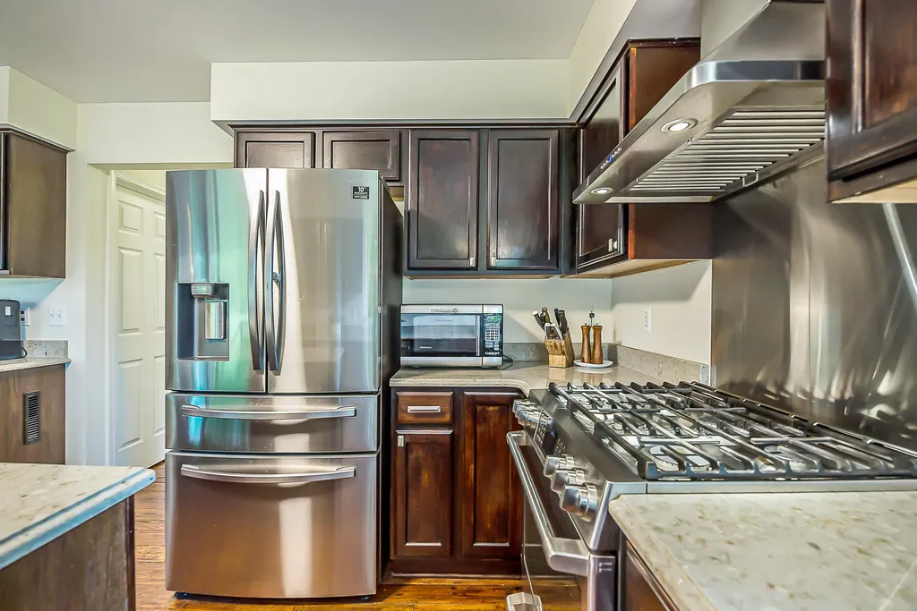 8757 Sydney Drive York Charter Township MI 48176