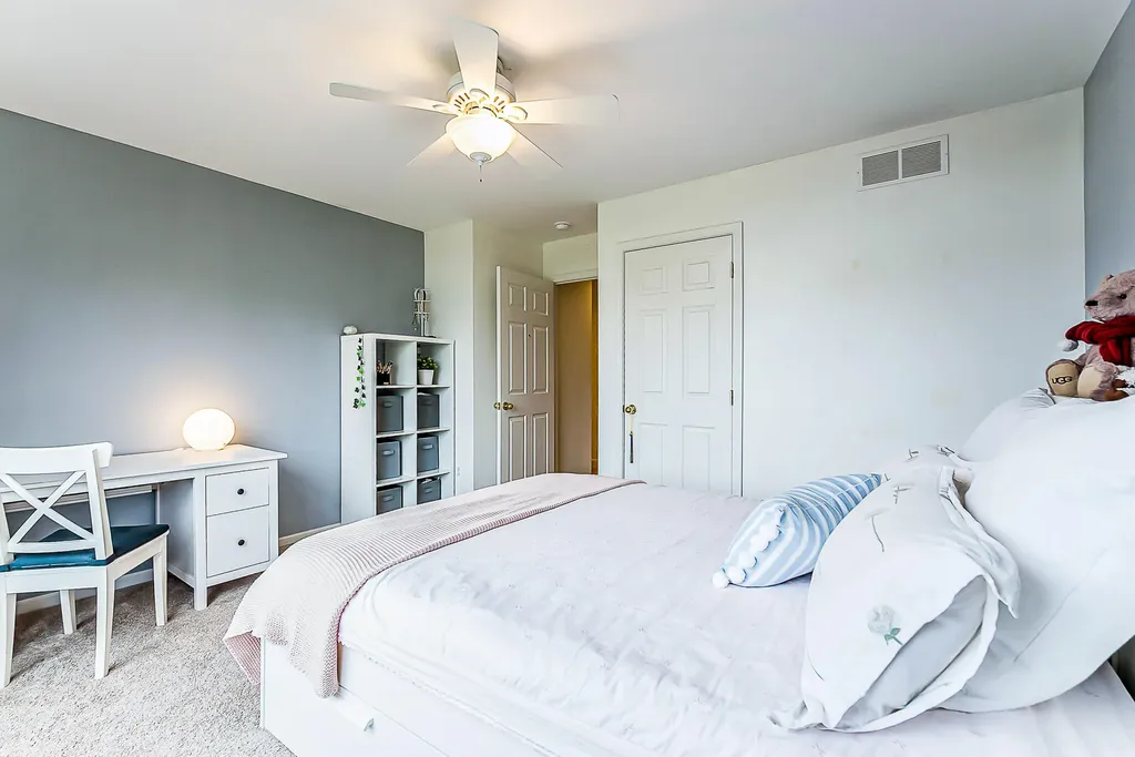 8757 Sydney Drive York Charter Township MI 48176