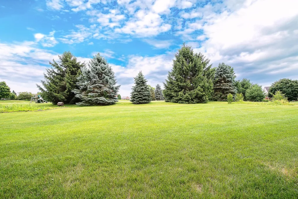 8757 Sydney Drive York Charter Township MI 48176