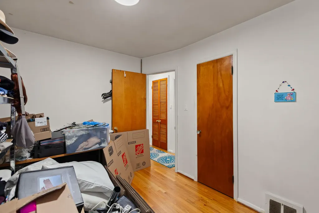 736 Farnham Avenue Lincoln Park City MI 48146