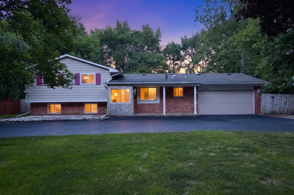 32463 Dunford Street Farmington Hills City MI 48334