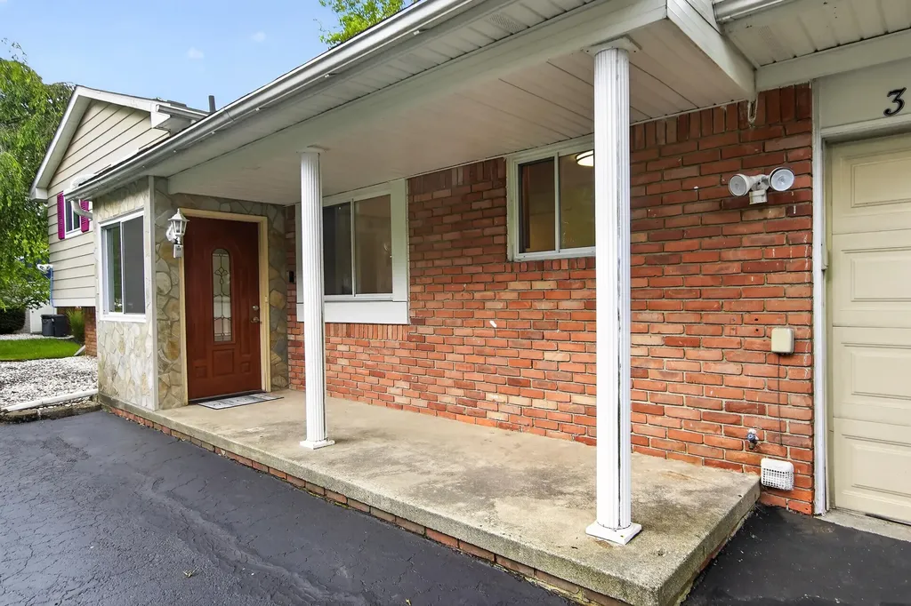 32463 Dunford Street Farmington Hills City MI 48334