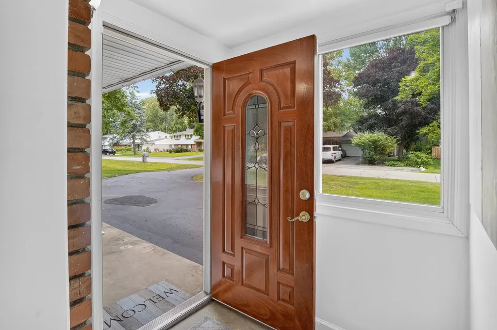 32463 Dunford Street Farmington Hills City MI 48334