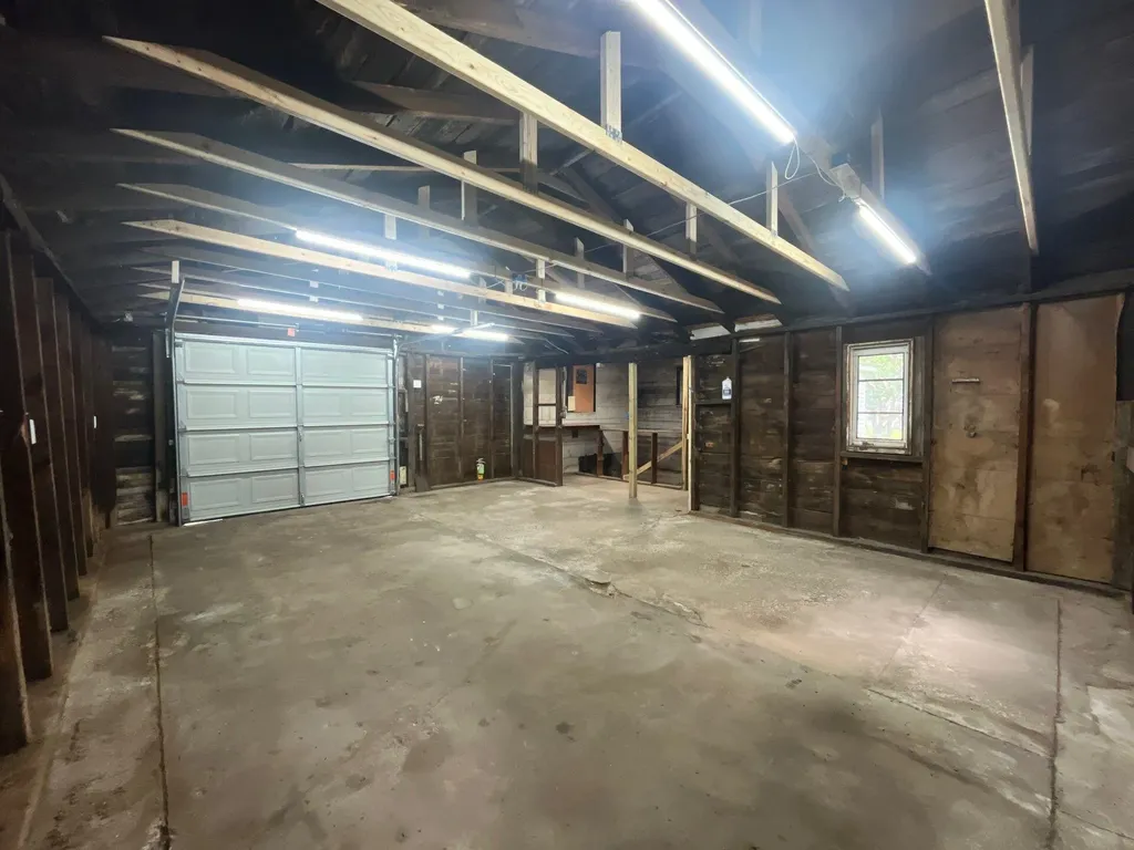 226 Cedar Street NE Cedar Springs City MI 49319