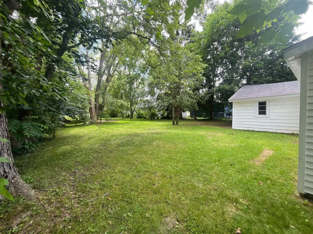 226 Cedar Street NE Cedar Springs City MI 49319