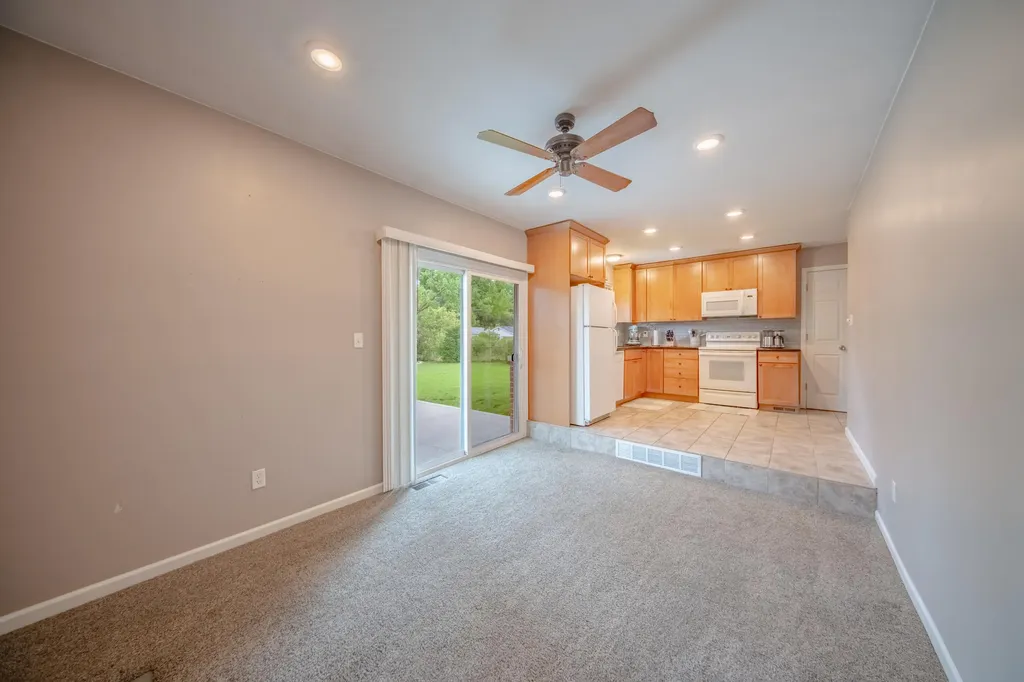 14638 Ellen Drive Livonia City MI 48154