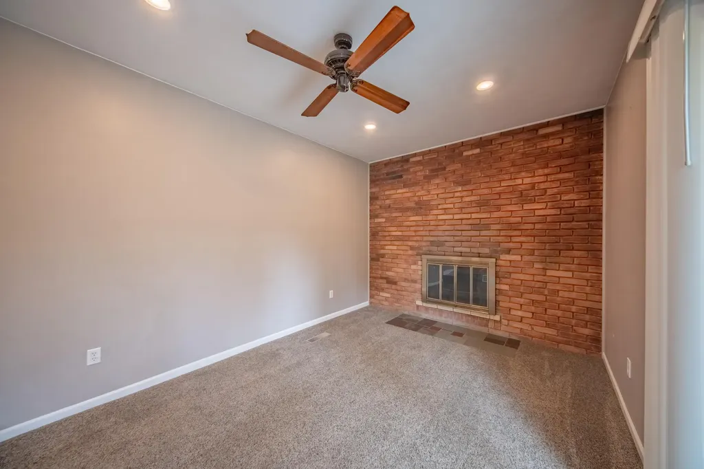 14638 Ellen Drive Livonia City MI 48154