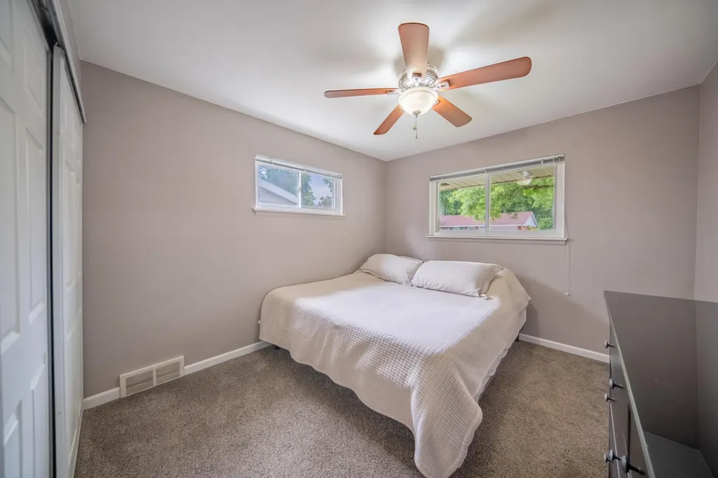 14638 Ellen Drive Livonia City MI 48154