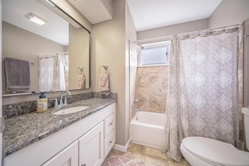 14638 Ellen Drive Livonia City MI 48154