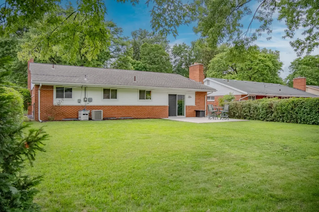 14638 Ellen Drive Livonia City MI 48154