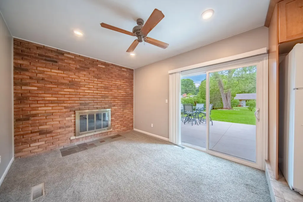 14638 Ellen Drive Livonia City MI 48154