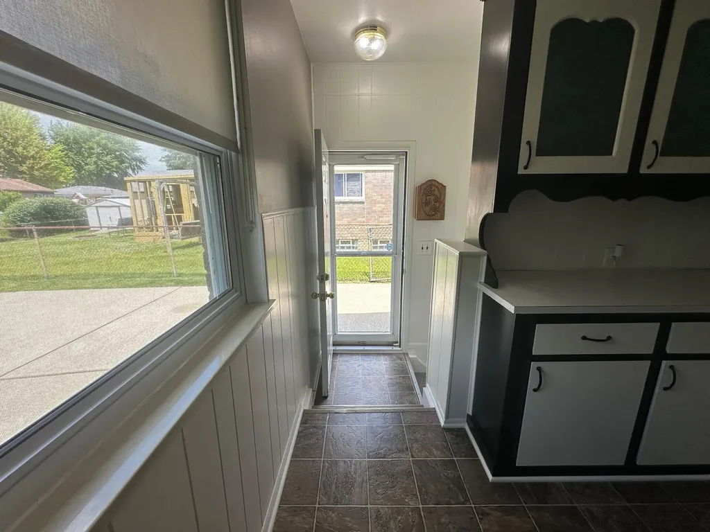 9856 Van Buren Street Van Buren Charter Township MI 48111