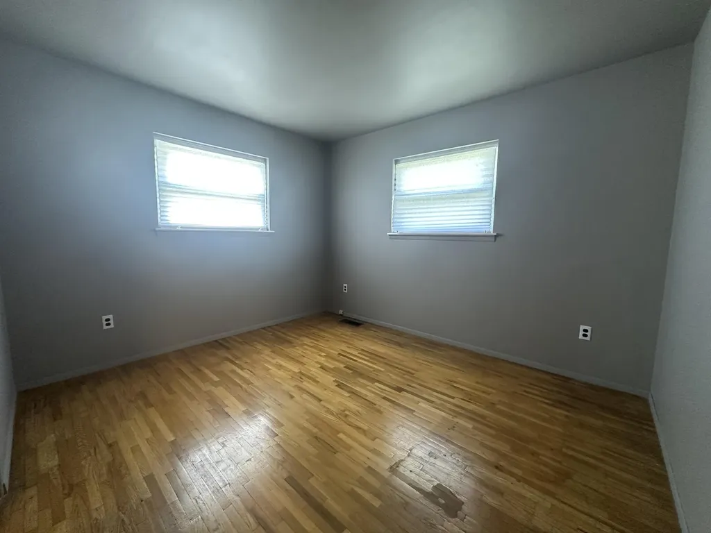 9856 Van Buren Street Van Buren Charter Township MI 48111