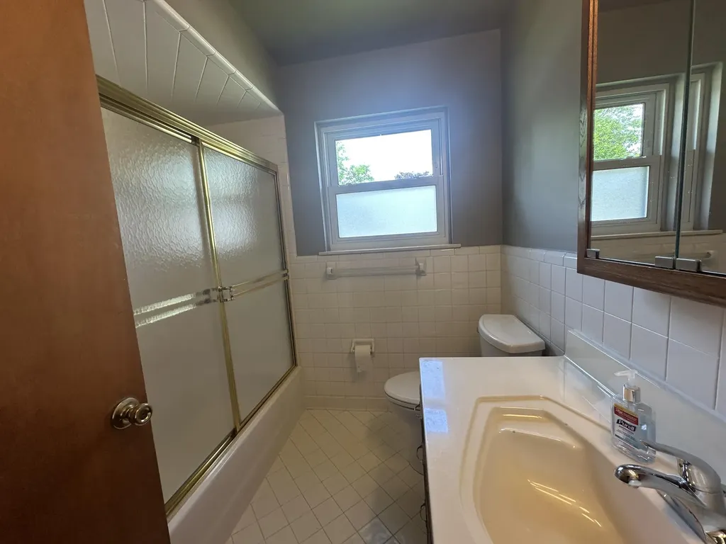 9856 Van Buren Street Van Buren Charter Township MI 48111