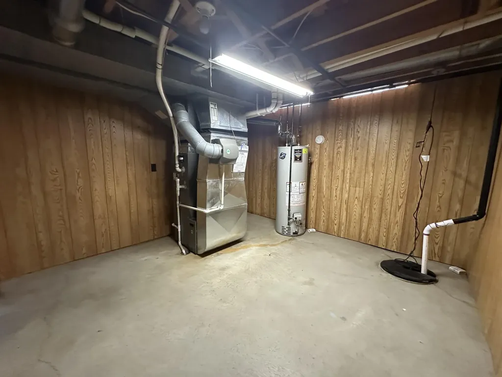 9856 Van Buren Street Van Buren Charter Township MI 48111