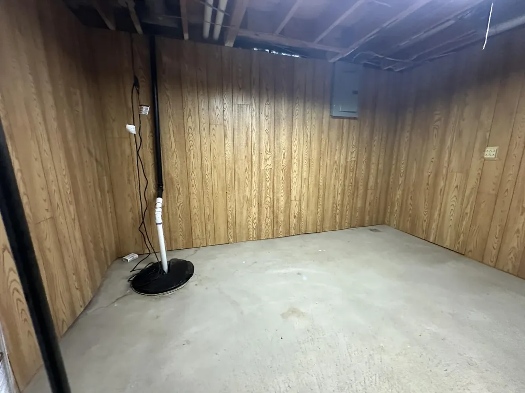 9856 Van Buren Street Van Buren Charter Township MI 48111