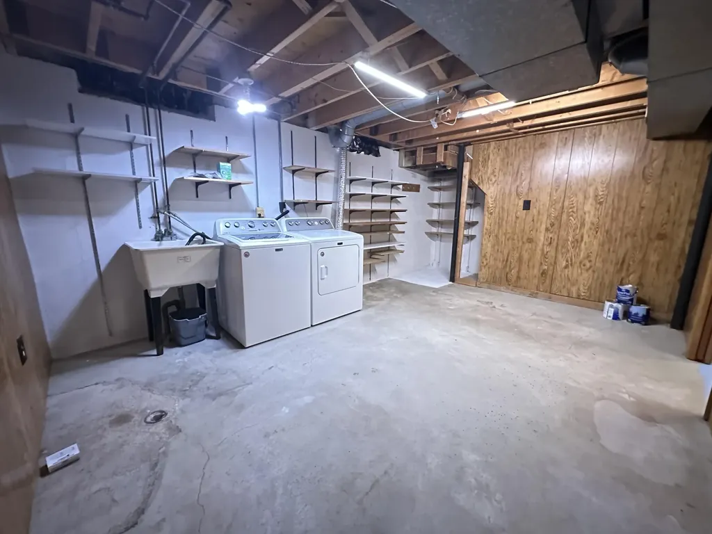 9856 Van Buren Street Van Buren Charter Township MI 48111