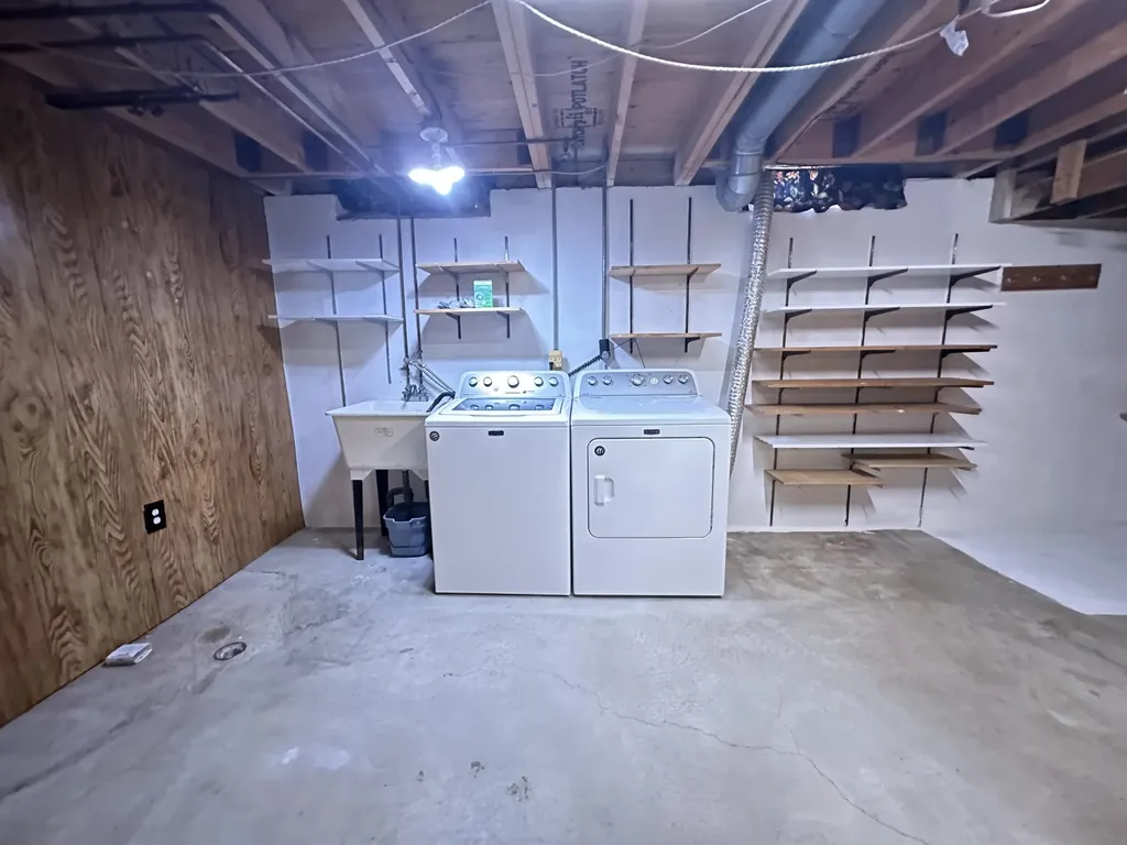 9856 Van Buren Street Van Buren Charter Township MI 48111