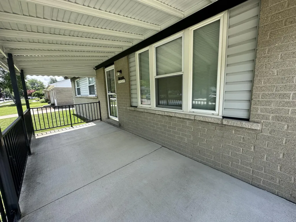 9856 Van Buren Street Van Buren Charter Township MI 48111
