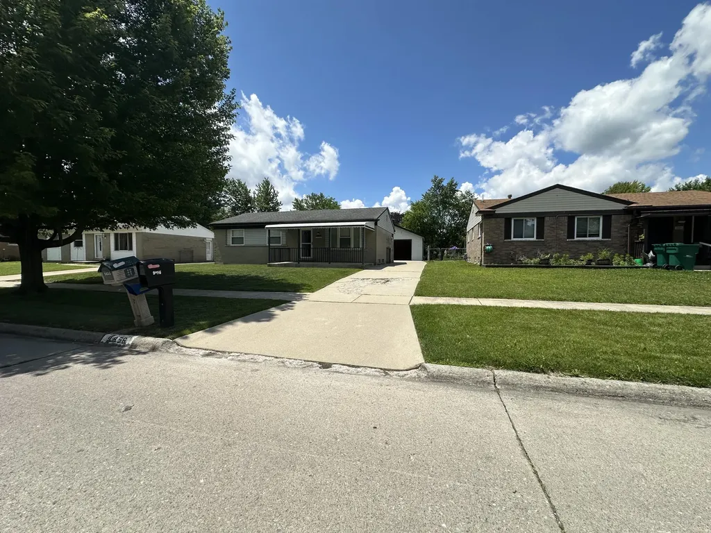 9856 Van Buren Street Van Buren Charter Township MI 48111