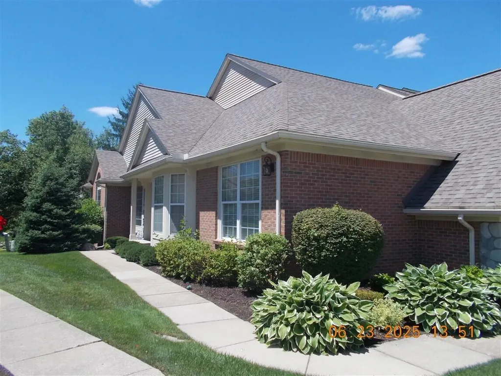 2304 Cleveland Way Canton Charter Township MI 48188
