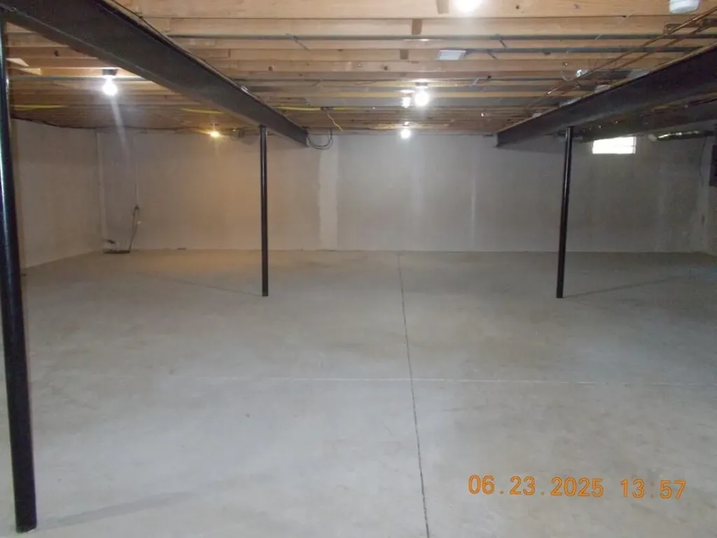2304 Cleveland Way Canton Charter Township MI 48188