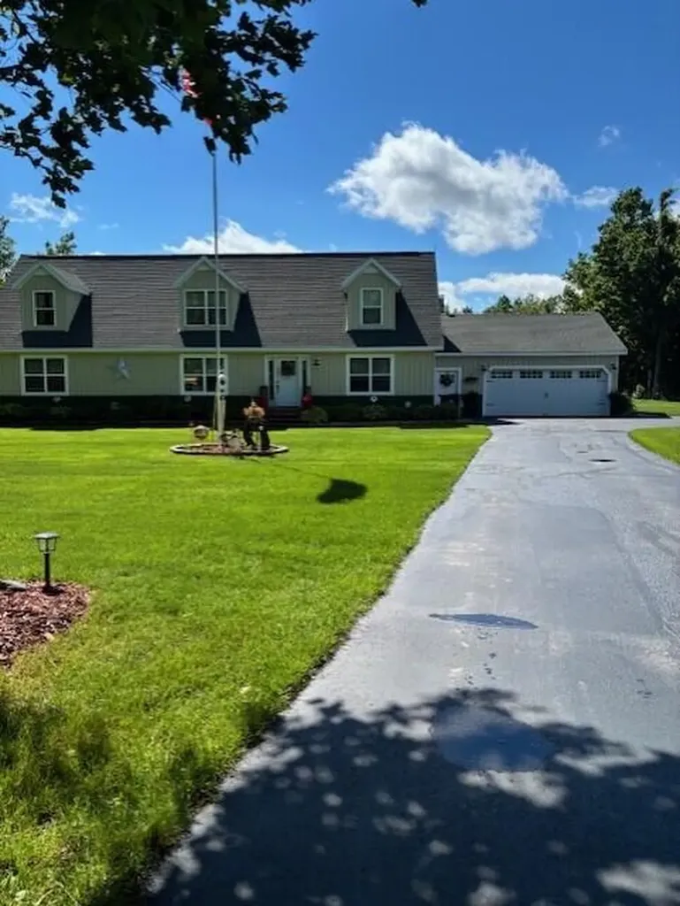 1976 Estelle Road Hayes Township MI 49735