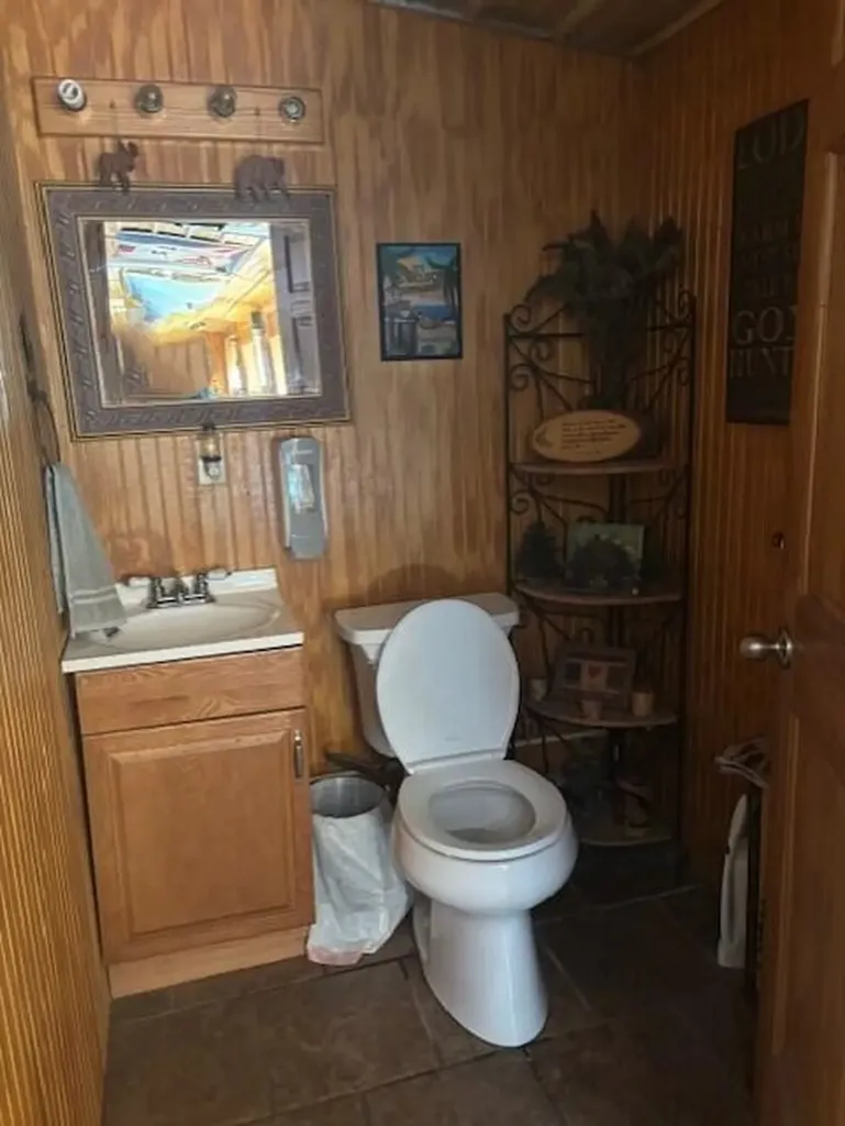 1976 Estelle Road Hayes Township MI 49735